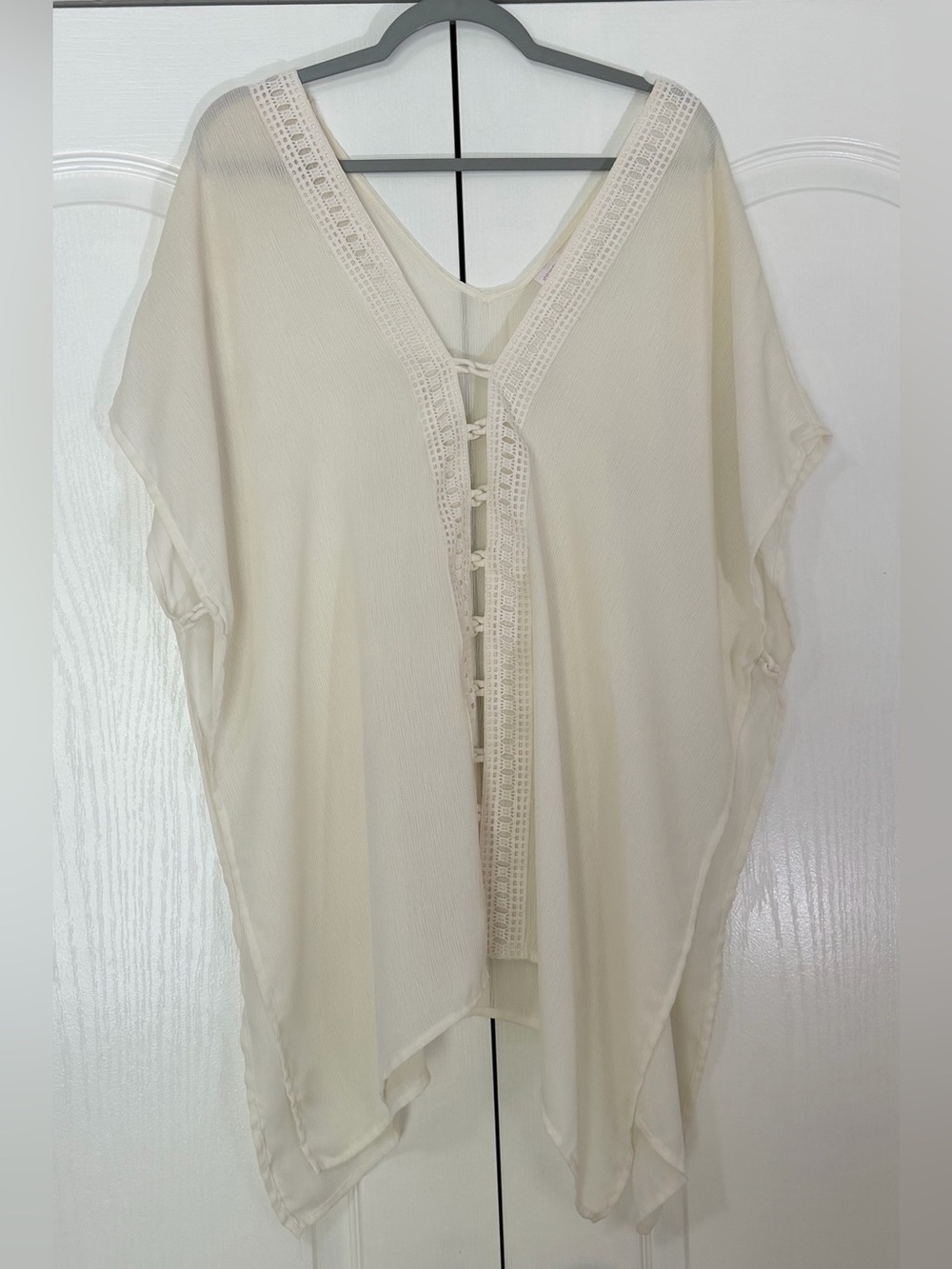 Xhilaration swim cover up size M